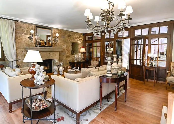 托雷多里奥酒店 酒店 卡尔达斯·德·雷斯