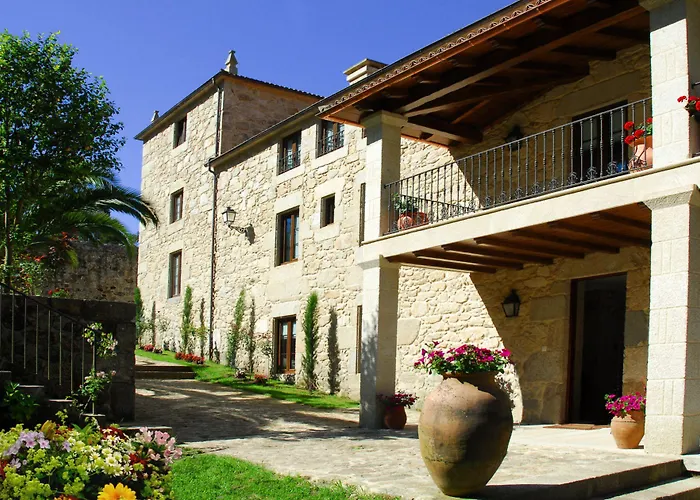 托雷多里奥酒店 4* 卡尔达斯·德·雷斯