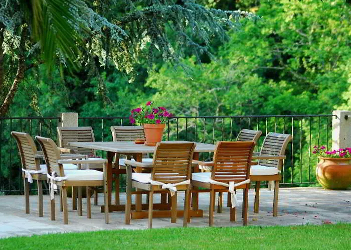 托雷多里奥酒店 4* 卡尔达斯·德·雷斯